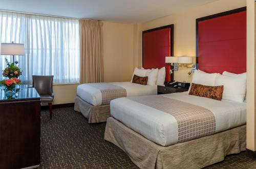 Beacon Hotel & Corporate Quarters Image
