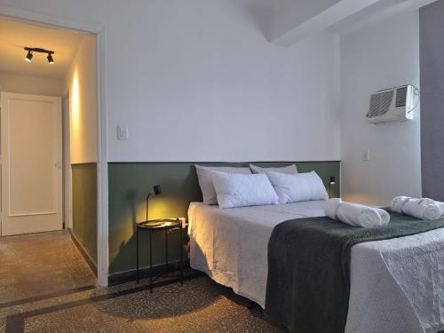 Postel nebo postele na pokoji v ubytování Microcentro - 4 Personas - 2 dormitorios - Cochera