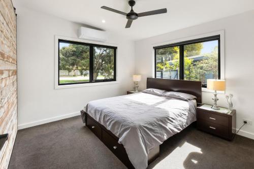 Ένα ή περισσότερα κρεβάτια σε δωμάτιο στο Hooked on Doon