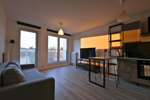Apartament #Grabskiego nad Wisłokiem FV Parking Balkon by APARTAMENTY OKAZJA