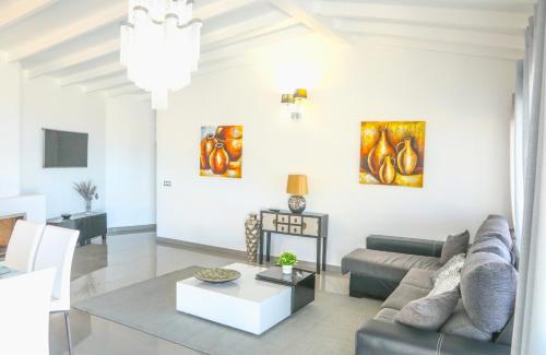 Villas Trillizos
