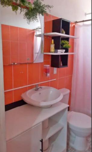 Ένα μπάνιο στο Casa completa, cómoda y céntrica