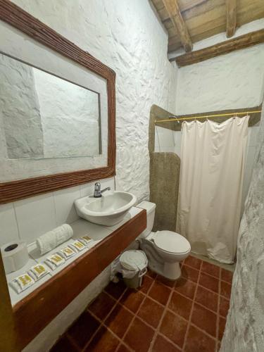 Palms Oasis Montañitaにあるバスルーム