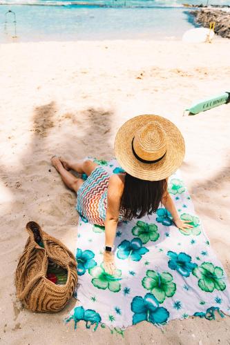 Ocean View Oasis with Free Parking, A Waikiki Gem!の宿泊客