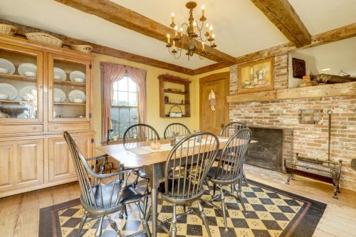 Φωτογραφία από το άλμπουμ του All-Season Lakefront Escape, 8 Mi to Mount Sunapee σε Bradford