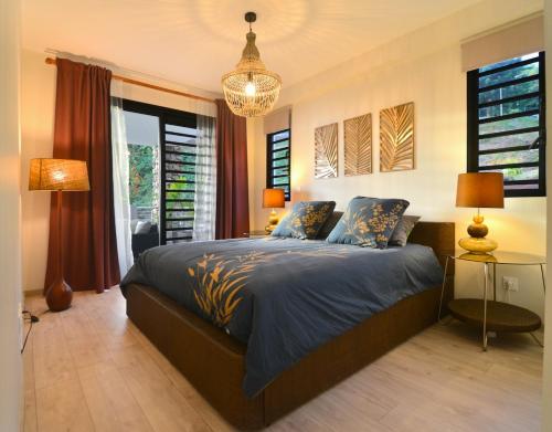 Ένα ή περισσότερα κρεβάτια σε δωμάτιο στο Spacious, comfortable, XXL terrace, splendid view