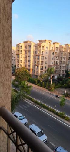 Το κτήριο όπου στεγάζεται  το διαμέρισμα