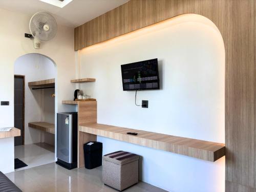 Μια τηλεόραση ή/και κέντρο ψυχαγωγίας στο Dara Homestay