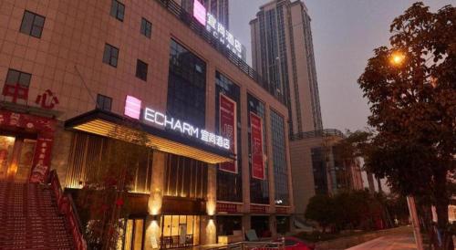Bangunan di mana terletaknya hotel