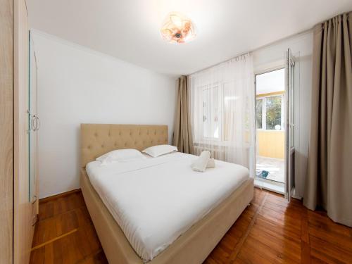 3-к квартира на Карасай Батыра, Алматы с казахским оформлением