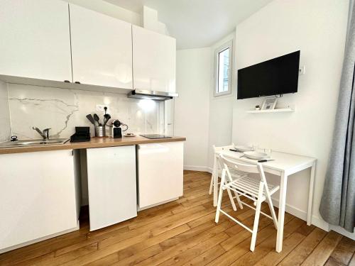 New 412 Suite Cotillard - Cosy Apartment Paris Center