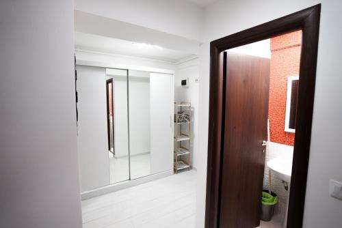 Ένα μπάνιο στο Apartament Luxury - Promenada