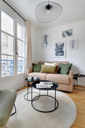 Modern Studio - 4P-1B - Gare de Lyon Bastille