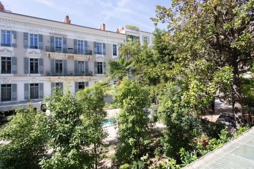 L9 Staywizus - 2BDR Marechal, 5 min Sea10 min Old Town Parking AC
