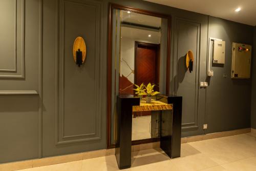 ラホールにあるGold Crest Luxury Hotel Apartments-City View DHA Lahoreのギャラリーの写真