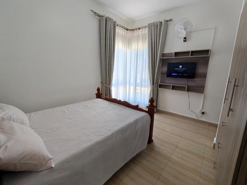 Кровать или кровати в номере Stylish 3-Bedroom Apartment at Pearl Marina