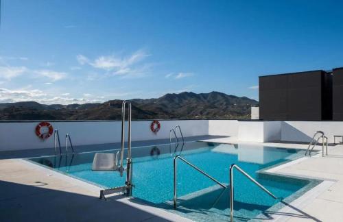 Urban Sky North Tower apartment, Malaga centre