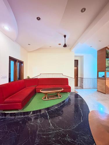 Χώρος καθιστικού στο silvershine family hotel- new delhi