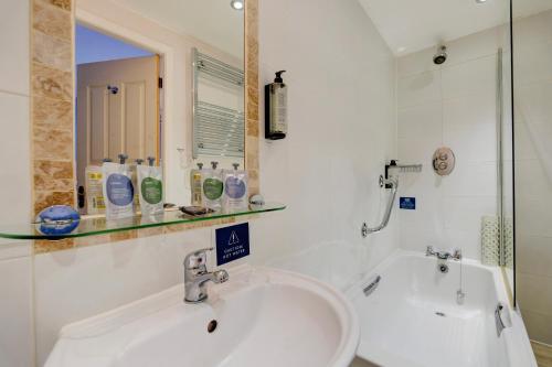 Bilik mandi di Liverpool Aigburth Hotel By Belvilla