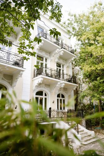 hideauts hotels Villa R