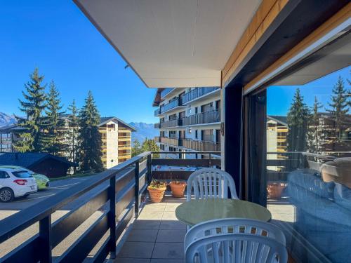 Apartment Aiglon G0 by Interhome