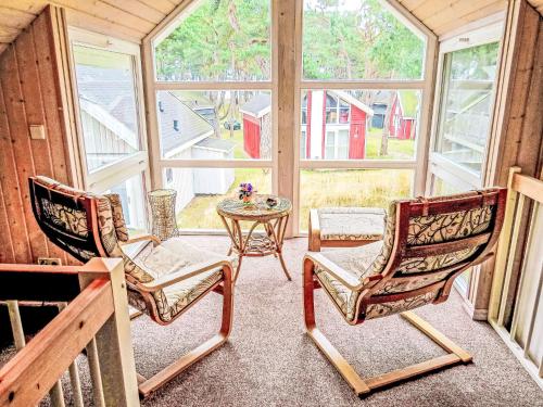 TV a/nebo společenská místnost v ubytování Holiday Home Haus 207 by Interhome