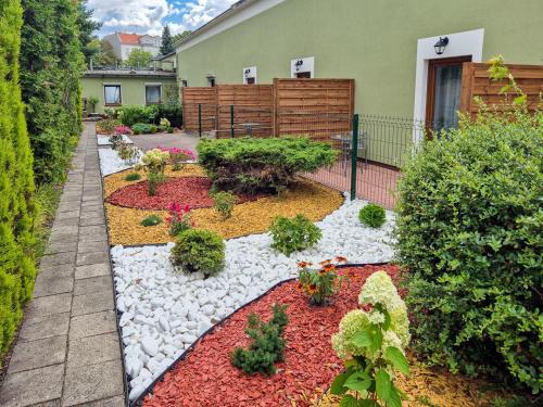 Giardino di Hotel Topaz Poznań Centrum