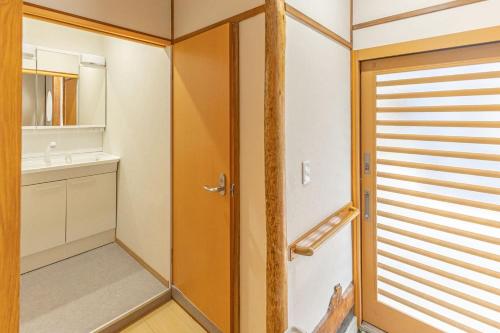 Cozy Japanese House in Sumida 2BR Direct to Narita