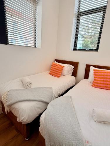 The City Nest - Sleeps 7 - Free Off Street Parking photo 9