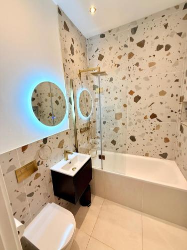 The City Nest - Sleeps 7 - Free Off Street Parking photo 15