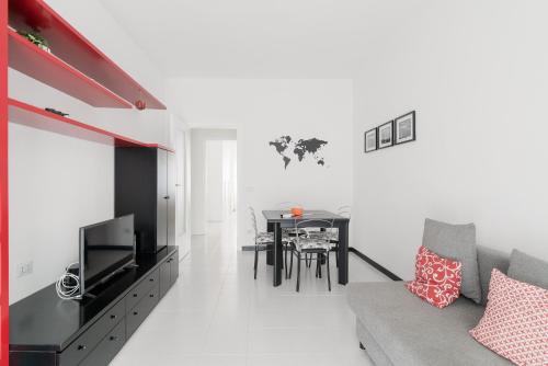 GuestHost - Comfy Apartment M2 Udine