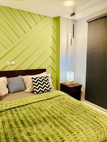 Postel nebo postele na pokoji v ubytování Luxury Studio Apartment