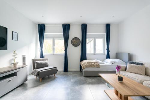 Quiet apartment near Vienna - 60m2 - 24h check-in - for business and family