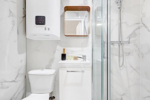 TBS 340 - Superb apartment in Paris 10