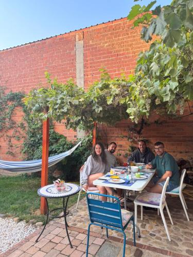 Villares de ÓrbigoにあるAlbergue Villares de Orbigoの座席