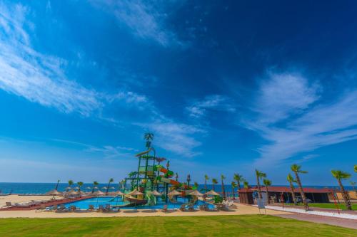 Bazén v ubytování CasaFora Resort Hotel - All Inclusive Plus Concept nebo v jeho okolí