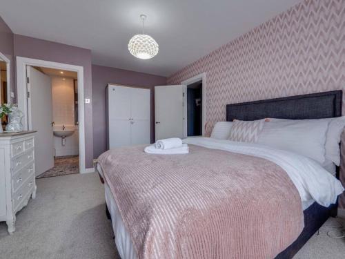 2 Bed Deansgate Apartment City Centre photo 8