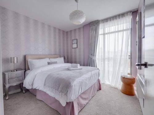 2 Bed Deansgate Apartment City Centre photo 11