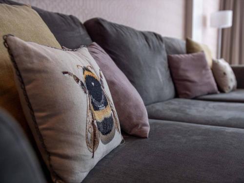 2 Bed Deansgate Apartment City Centre photo 14