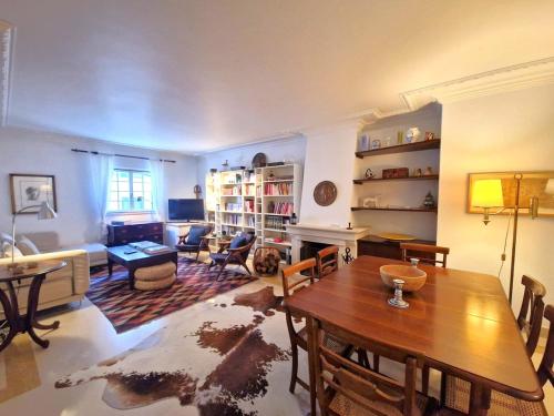 Super central flat in Cascais old town