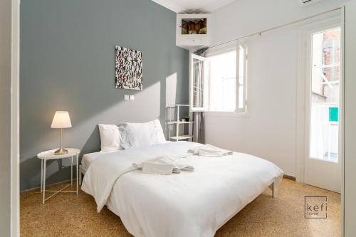 Cozy 3-BDR Flat at Tavros Metro - 10 Min to Center