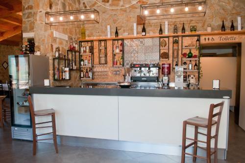 El lounge o bar de Foresteria Mongerrati
