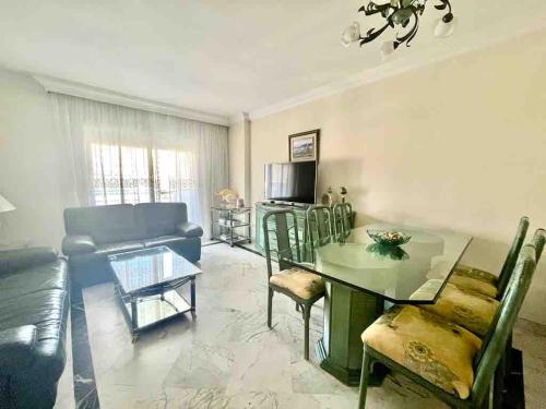 Marina Banus in Puerto Banus 2 bedrooms Pool Parking I