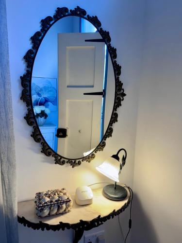 Foto dalla galleria di Boutique House Near Valletta - 2 Stylish Double Bedrooms with Bathrooms, WiFI & Amenities - Non Sharing a Msida
