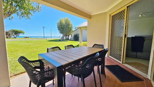 Naturlandskabet i nærheden af villaen