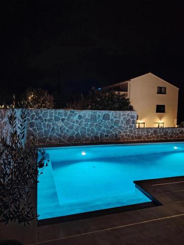 Πισίνα στο ή κοντά στο "Apartments Petra With Swimming Pool"