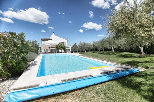 Holiday house with a swimming pool Kakma, Biograd - 24899