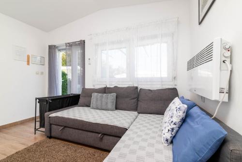 Family friendly house with a swimming pool Rovinj - 24903