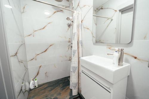 Ένα μπάνιο στο StarRent Apart-Hotel Self Check In