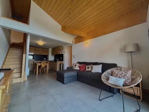 Charmant T3 central avec balcon et garage à Samoëns - FR-1-624-155